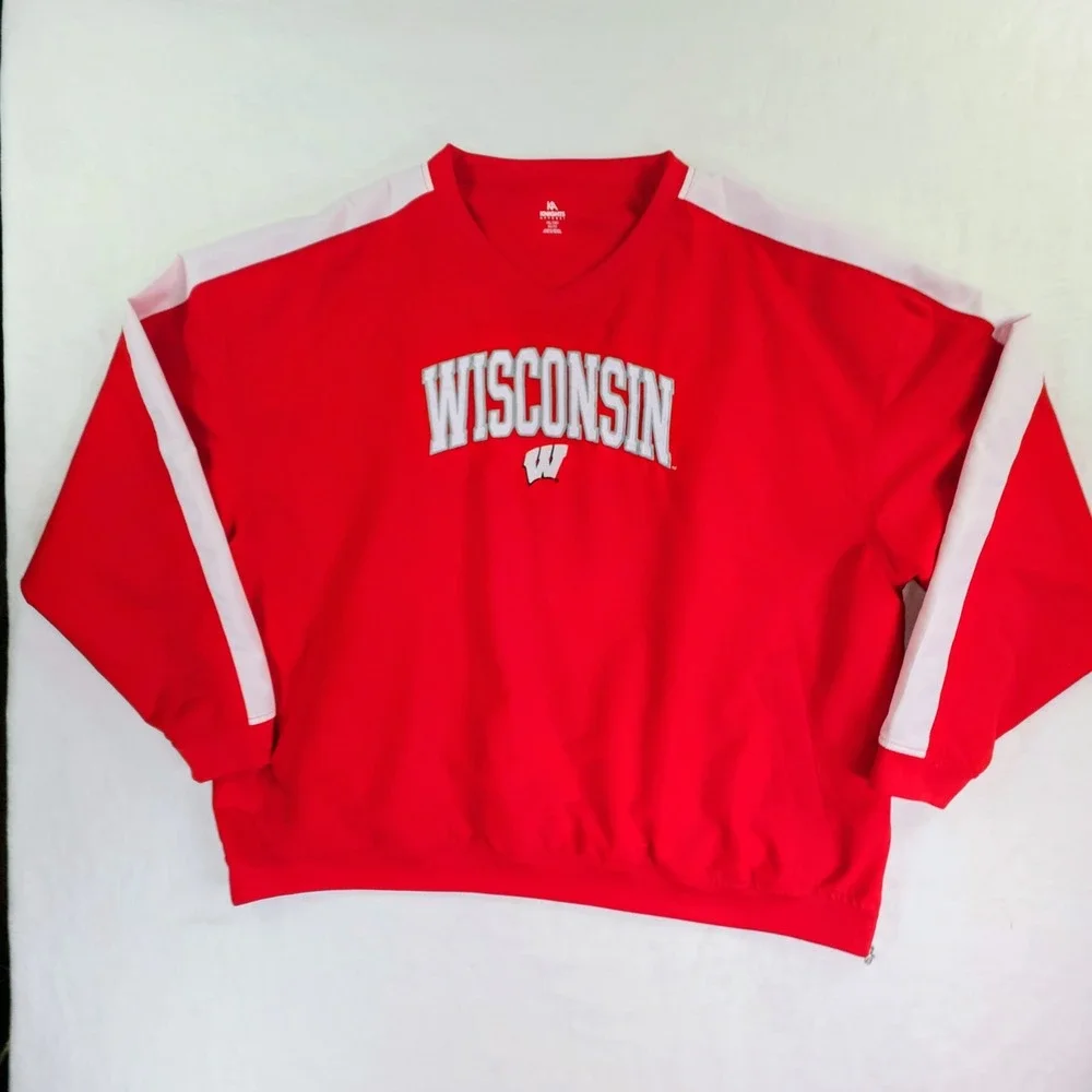 Knights Apparel Wisconsin Badgers Mens 2XL Red White V-Neck Windshirt Pullover